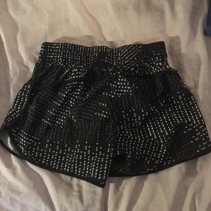 Gap fit athletic shorts